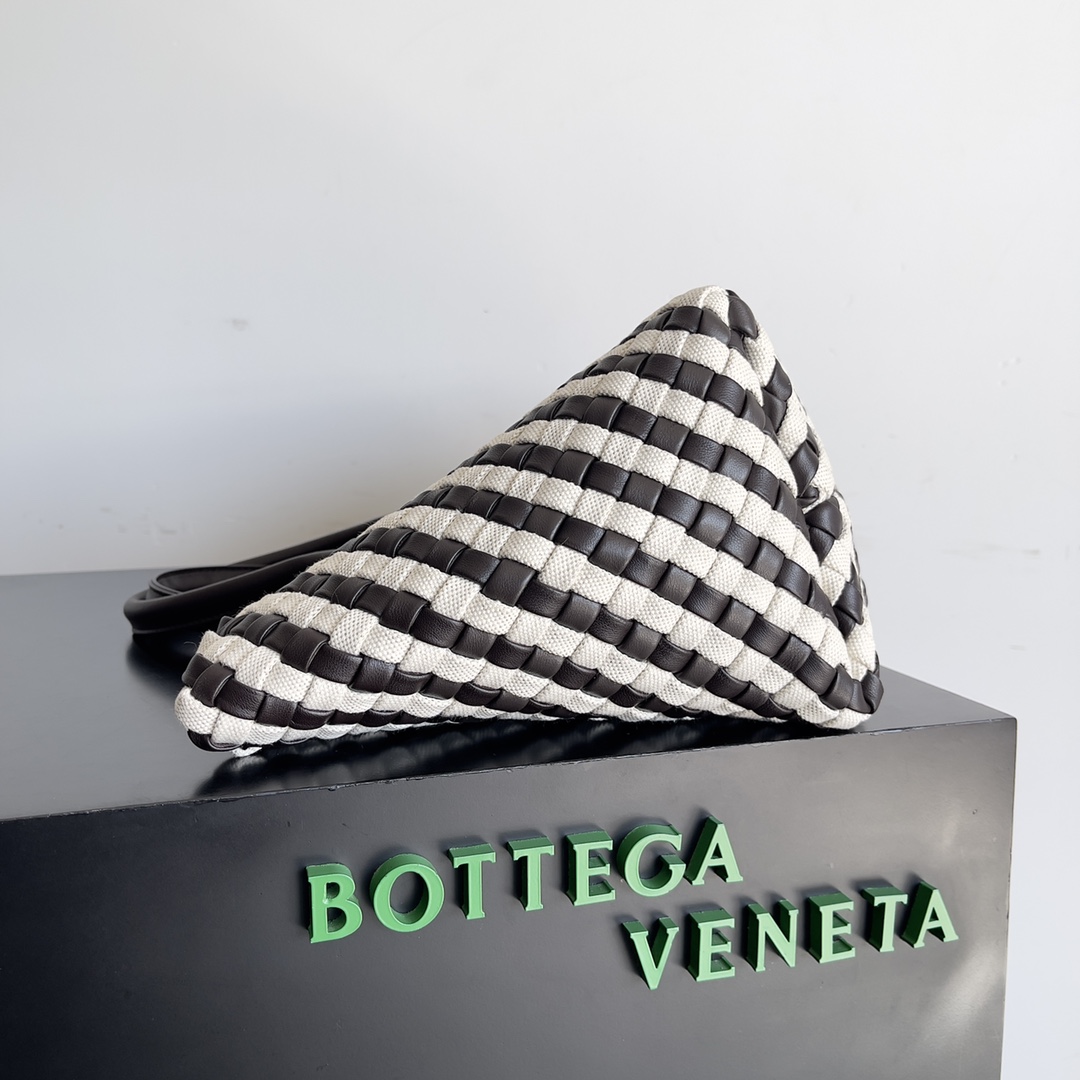 Bottega Veneta Shopping Bags